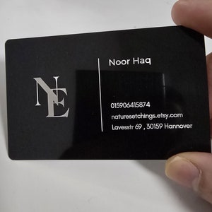 Cartes de visite en métal en aluminium de qualité supérieure - Cartes de visite personnalisées gravées au laser de 0,2 mm d'épaisseur - Cartes de visite noires ou bleues - Cartes de visite en métal personnalisées