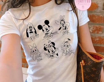 Mickey and Friends Signatures Baby Tee Crop top, Disneyworld Disneyland shirt, Mickey and Co Magic Kingdom Baby Tee, Disney Trip T-shirt