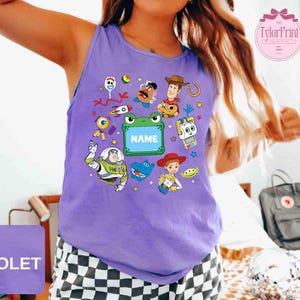 Custom Toy Story 5 Movie Comfort Colors Tank Top, Lilypad Buzz Lightyear Woody Jessie Toy Story Land You've Got a Friend In Me Unisex Tank bild 5