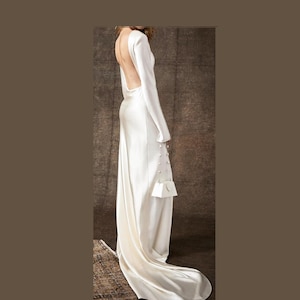 Wediing Elfenbein A-Linie Kleid mit Rückenfrei. Benutzerdefinierte Hochzeit krepp einfaches Kleid mit langen ärmeln. Abschlussball langes Kleid mit offenem unterem Rücken