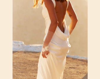 Open Cowl Back Silk Bridal Gown. Glamorous wedding ivory slip dress. Beach bridal dress. Backless silk wedding dress for the reception.