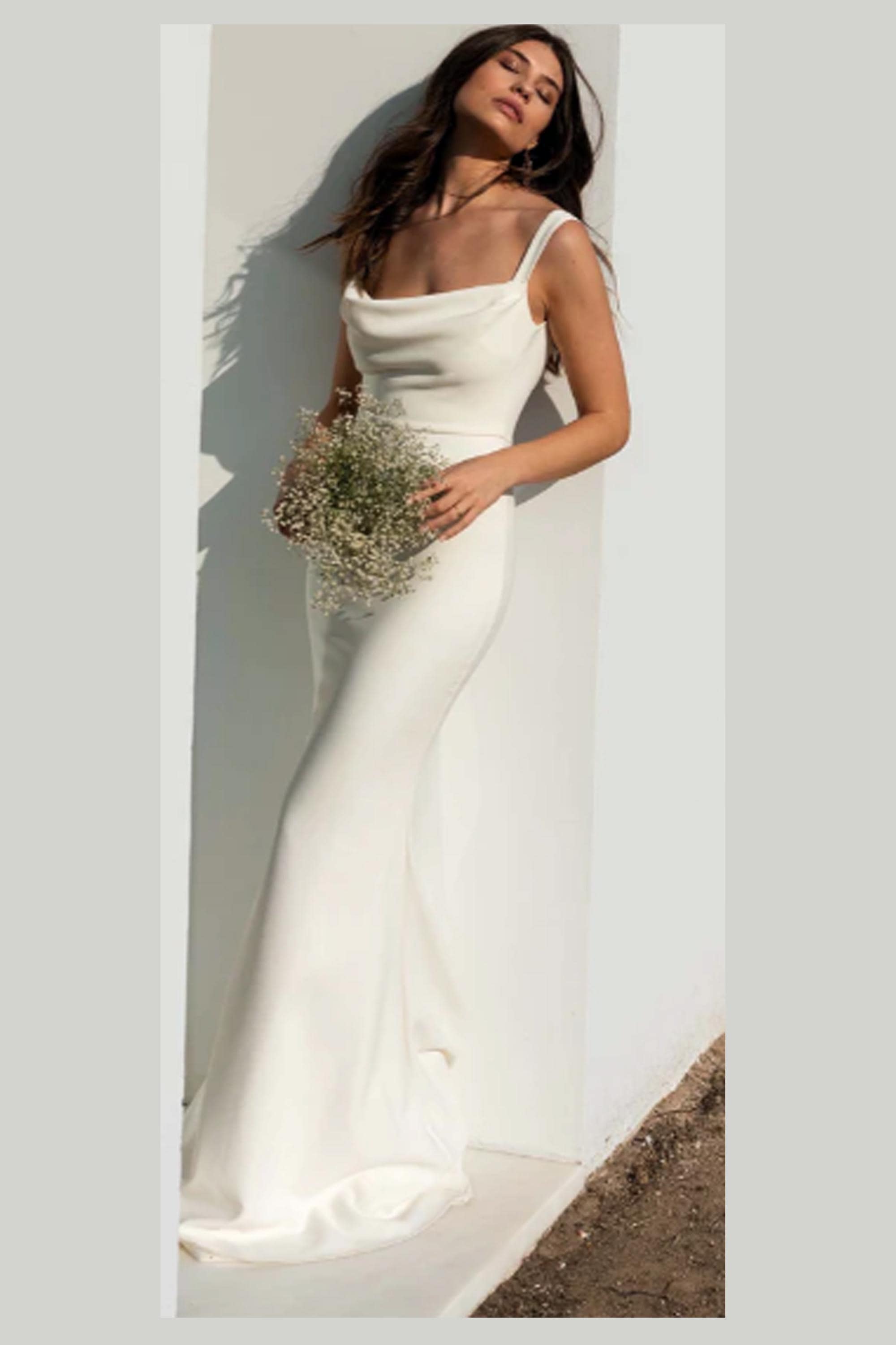Backless Simple wedding dress/ Simple Bridal white Dress with buttons/ Wedding Beach dress low open Back /Reception ivory dress with straps