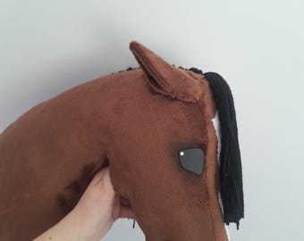 Caballo de juguete reservado