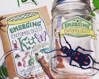 Emerging Entomologist Kit: a temporary home for tiny critters of all kinds!