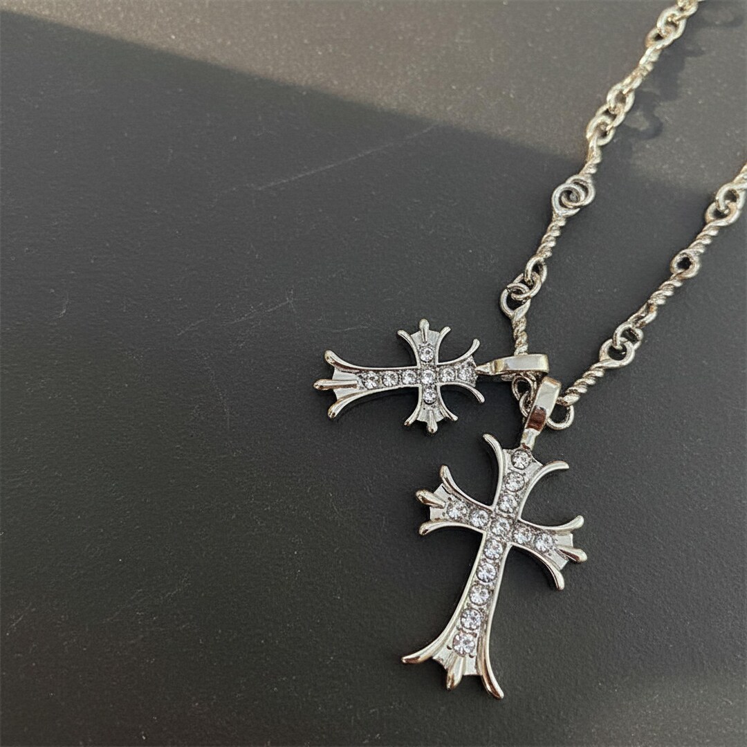 Take A Look About Chrome Hearts Double Cross