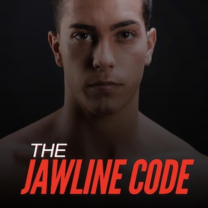 Pode incluir: Um retrato de uma pessoa com cabelo escuro e uma expressão séria contra um fundo escuro. O texto "THE JAWLINE CODE" é exibido em branco e vermelho na parte inferior da imagem.