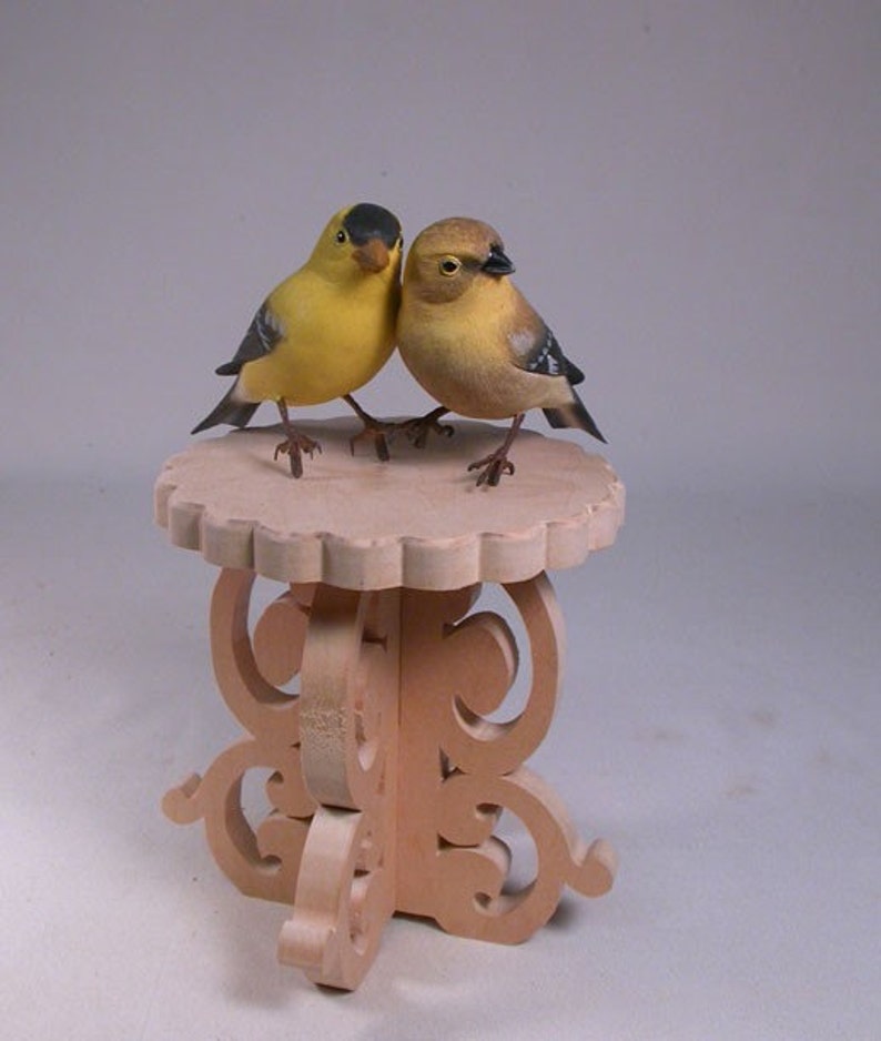 Cake Topper Wooden Hand Carved and Painted American Goldfinch Love Birds zdjęcie 1