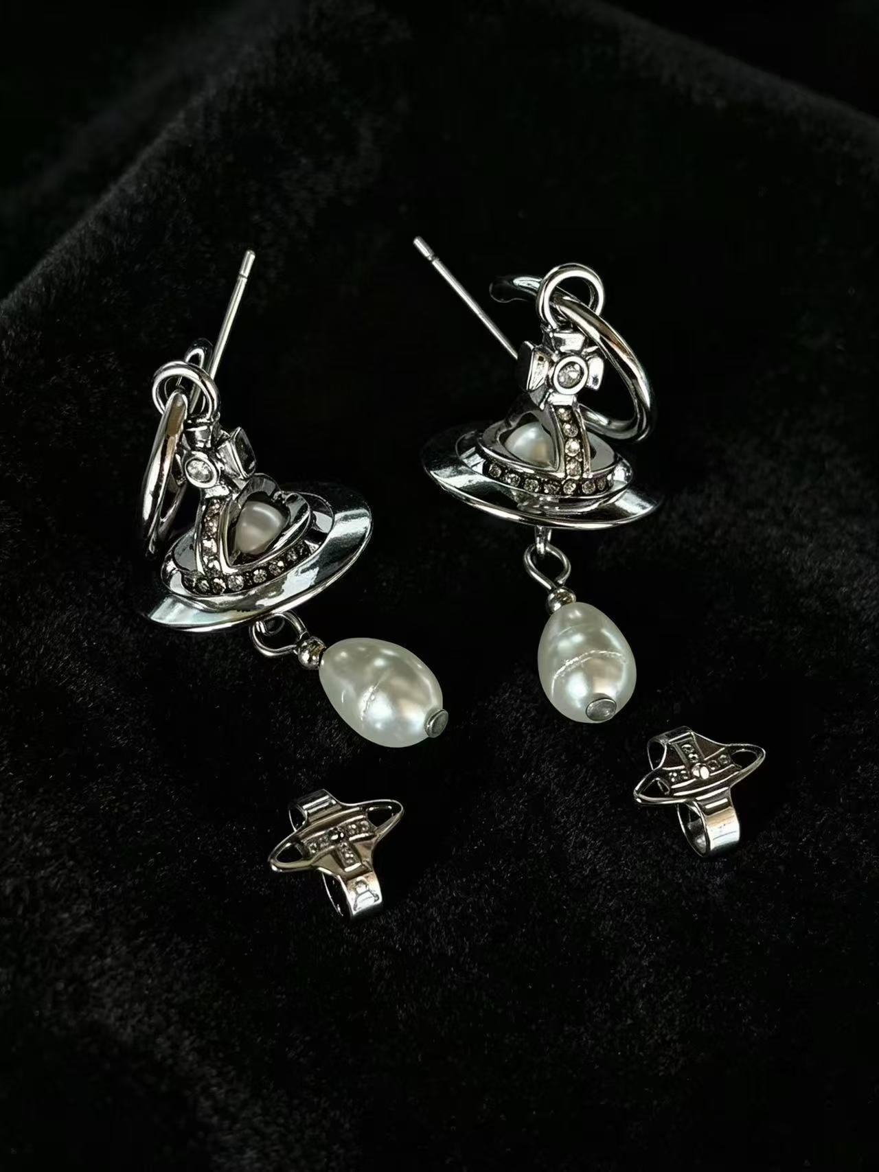 Vintage Vivienne Westwood Earrings - Etsy