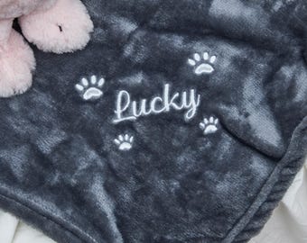 Personalisierte Decke für Hunde, Hundedecke, Plüschhundedecke, gestickte Decke Hundenamendecke, Geschenk für Hundeliebhaber, Welpennamendecke
