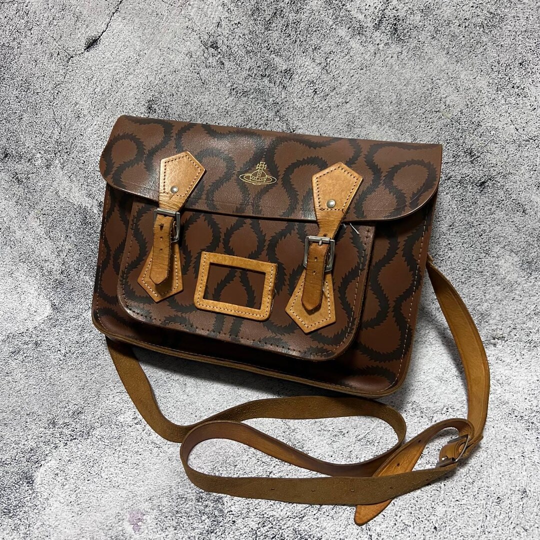 VIVIENNE WESTWOOD vinyl satchel bag