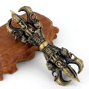 Handcrafted Brass closed Vajra Dorje: Tibetan Buddhist Ritual Tool