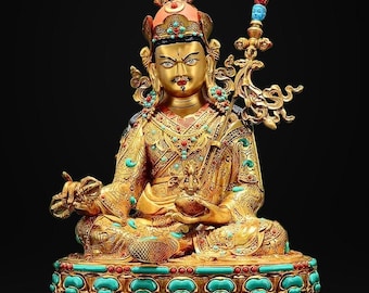 Handmade Tibetan Padmasambhava Statue – Full Gold-Plated Copper Guru Rinpoche