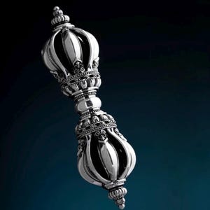 Handgefertigter Vajra, nepalesischer Dorje, Silber, handgefertigt im tibetischen Stil, Geschenk für tibetische buddhistische Rituale