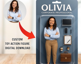 Op de afbeelding: Een op maat gemaakte actiefiguur van een zakenvrouw genaamd Olivia. De figuur is verpakt in een blauwe blisterverpakking met accessoires zoals een laptop, telefoon, pen, klembord, koffiebekers en een aktetas.