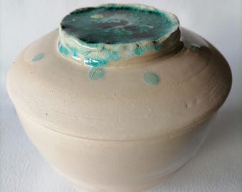 animal urn ceramic