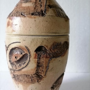 Ceramic pet urn