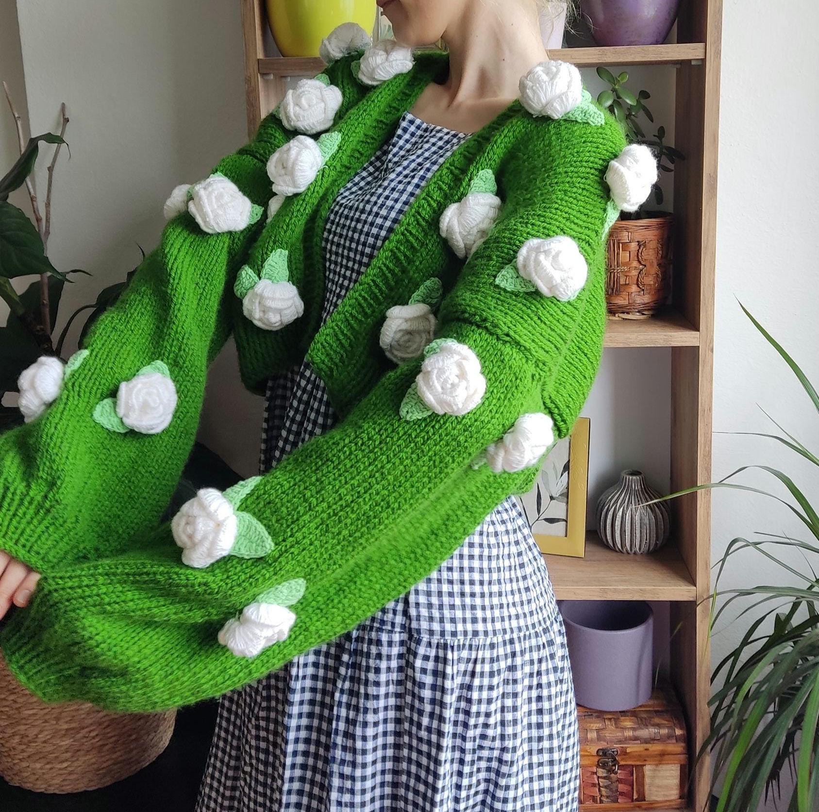 ❤︎ いいな ❤︎vintage flower knit cardigan❤︎ Pink Roses White Cardigan,gift, Gift for Women, Cardigan