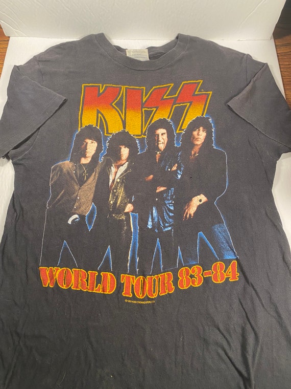 Kiss Band UnMasked Concert Tee 1983 Decent Collect