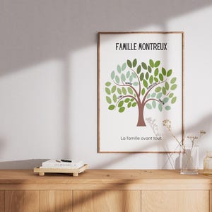Personalized family tree of life poster, original and unique souvenir gift with first names, beige.