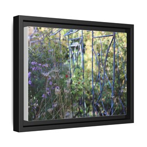 Impression d'art floral sur toile : décoration murale encadrée multicolore