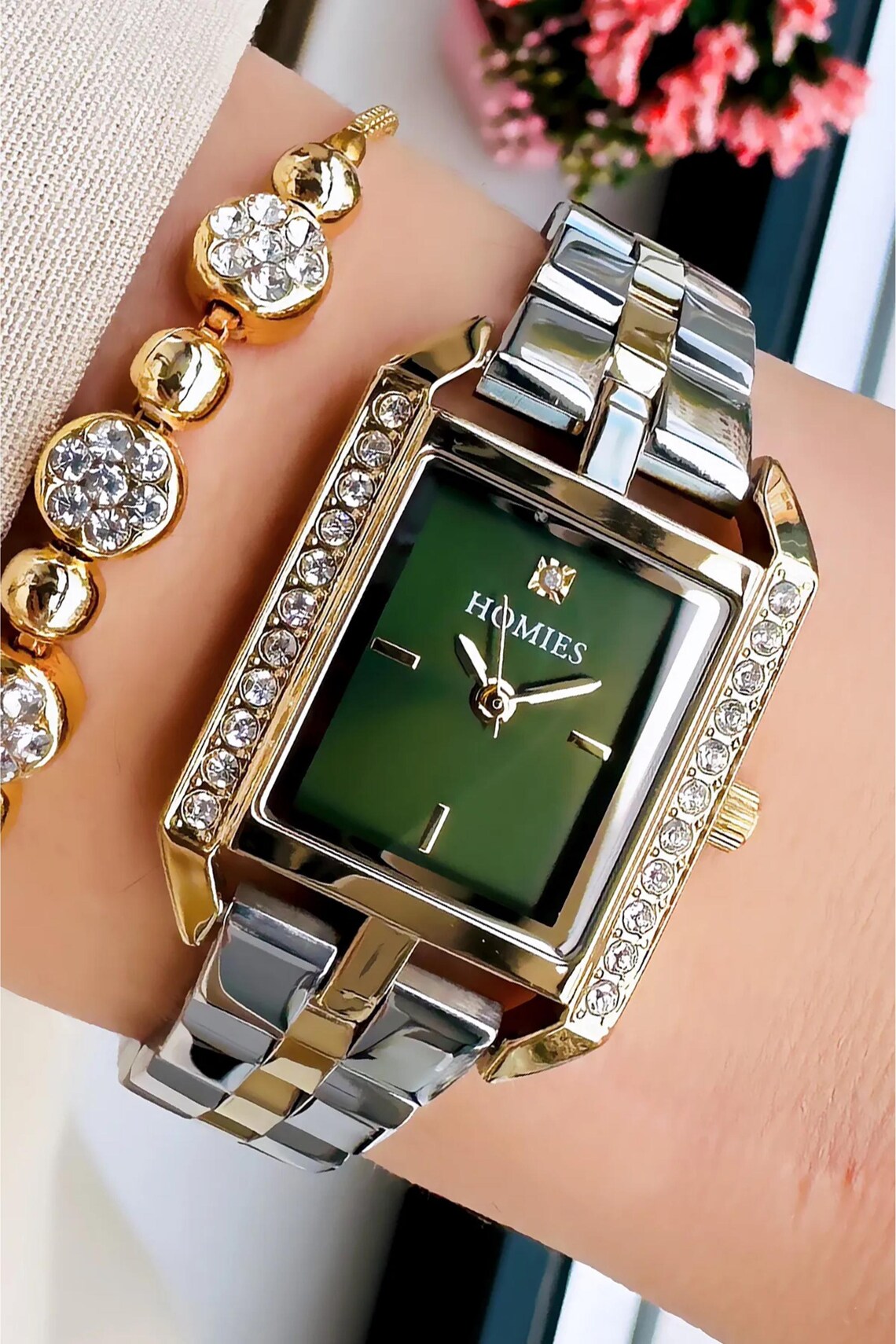 Elegant Goldsilver Women’s Watch With Crystal Bracelet Luxury Gift — free download