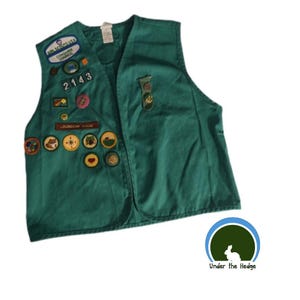 Vintage Girl Scouts Green Size XL 18-20 Vest with Pins & Badges G1 image 1