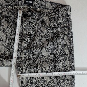 Pantalones superajustados Nico de piel de serpiente negra Hudson Gray, talla 29, elásticos, grunge, J2 imagen 8