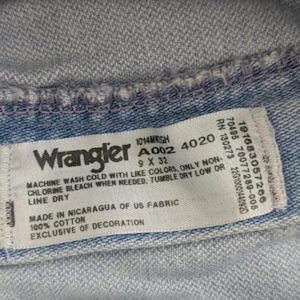 Vintage Wrangler Light Wash High Waist Straight Leg Denim Jeans | Western Indie Cowgirl 90s | Juniors 9/32 image 7