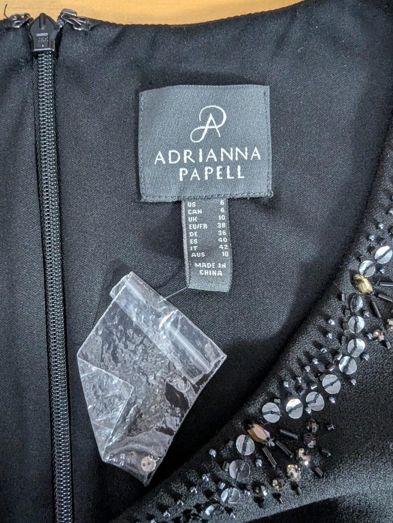 New Adrianna Papell Black Embellished Rhinestone Sequin Formal Gown | Goth Glam Old Money Black Tie | Size 6 READ image 7