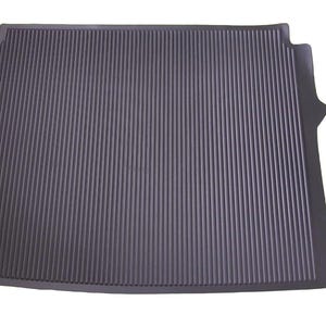 Sell mercedes w123 2 front + 1 rear floor mats, from 81 240D, color