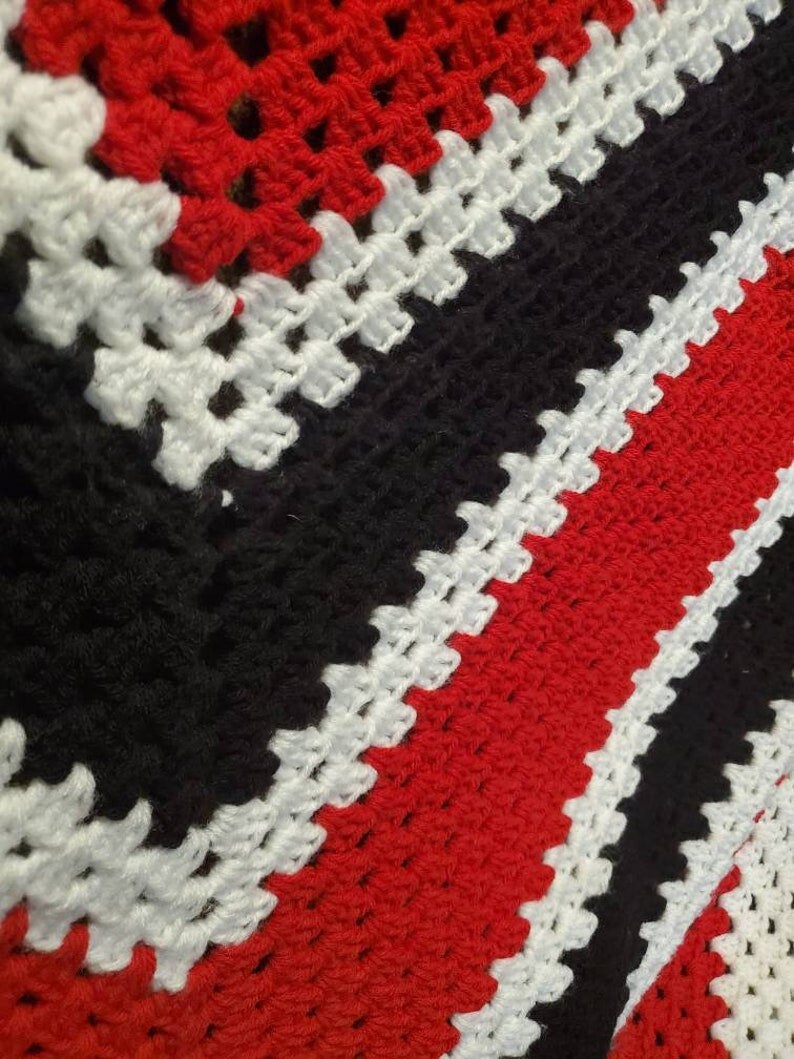 Mike's Basement Afghan [pattern] - Stranger Things - Granny Square ...