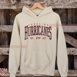 Carolina Hurricanes Sweatshirt | Vintage Hurricanes Hockey Sweatshirt |Carolina Hockey Fan T-Shirt | “Carolina Hurricanes” Kapuzenpullover