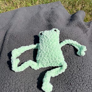 Crazy legged frog