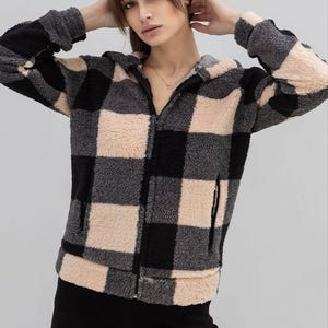 Felpa con cappuccio in pile scozzese da donna – Giacca con cerniera in morbido sherpa / Pullover invernale oversize XS–XXL