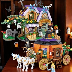 Pumpkin Cart Halloween Shop – Street View Building Kit for Kids & Display Decor