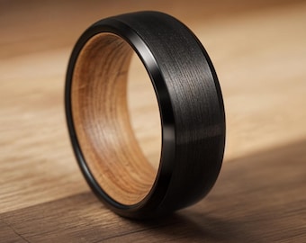 Minimalistische zwarte wolfraam houten herenring, whiskyvatring voor man, houten trouwring, houten ring, wolfraam trouwring, whiskyring