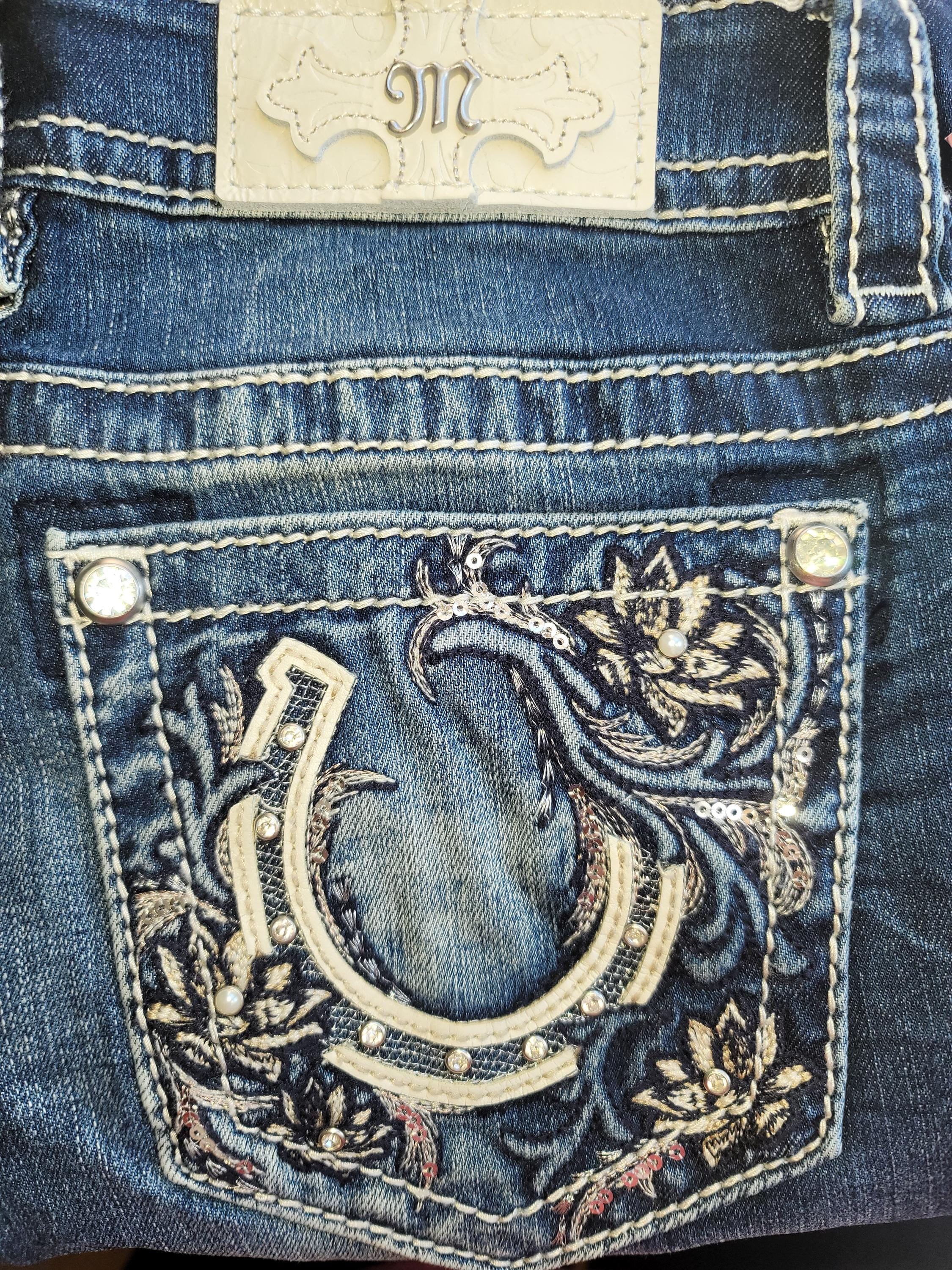 Miss Me Jeans, Mid-rise, Chloe, Boot Cut, Horseshoe With Lotus