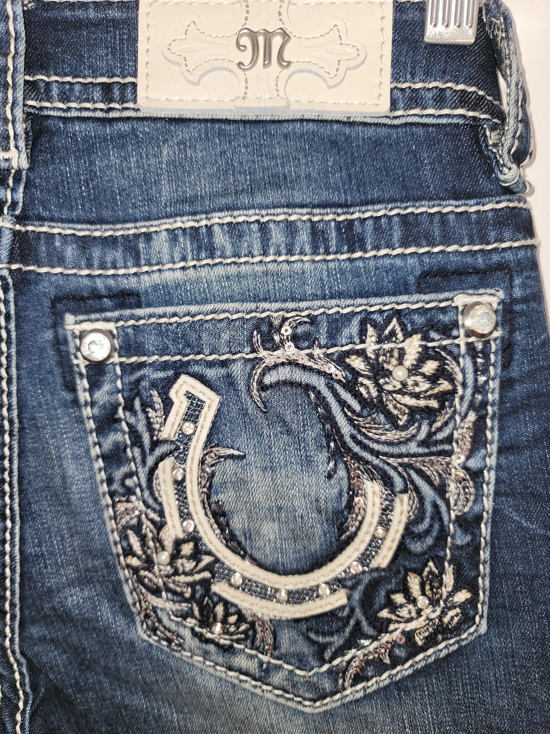 Miss Me Jeans, Mid-rise, Chloe, Boot Cut, Horseshoe With Lotus