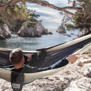 Astral Hammock 2.0 | Lätt utomhushängmatta med trädremmar för vandring, vandring, resor och festivaler