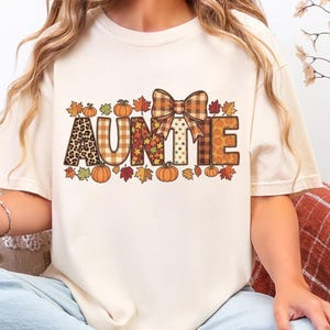 Maglietta Auntie Comfort Colors, maglietta autunnale con fiocco di zucca, maglietta autunnale per la zia, maglietta del Ringraziamento, maglietta carina e accogliente per la presentazione della nuova zia