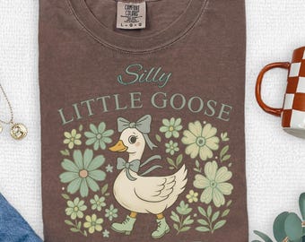 Camiseta de anuncio de embarazo de Silly Goose, divertida camiseta con estampado de piel de gallina, regalo de maternidad para mamá primeriza, atuendo para baby shower, ropa para mamá primeriza