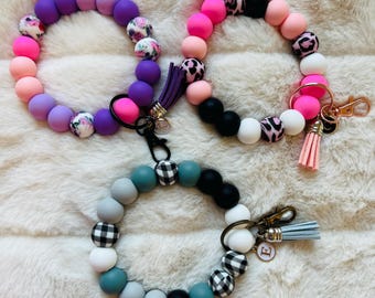 Wristlet Keychain | Bracelet Keychain | Key Ring Bracelet | Small Gift | Silicone Wristlet | Custom Wristlet | Gift | Beaded Keychain |