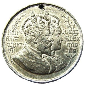 BRITISH, 1902, STALYBRIDGE Royal CORONATION Commemorative Coronation Edward vii & Alexandra from Stalybridge, Antique, 122 years old medal