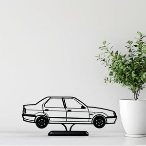 Modelo de carro sedan retrô impresso em 3D: decoração clássica europeia dos anos 90