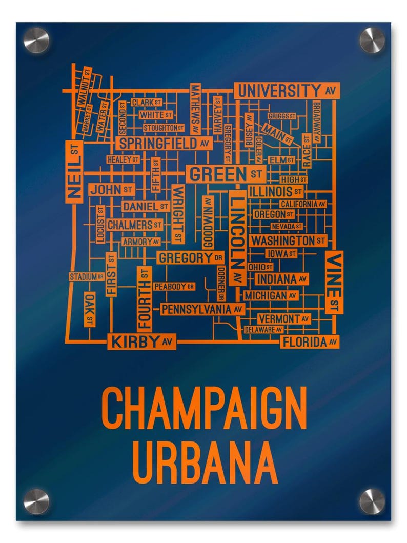 Peut inclure: Une carte de Champaign et Urbana, Illinois, en bleu et orange. La carte montre les principales rues et avenues de la ville. Le texte "Champaign Urbana" est imprim&eacute; en grandes lettres orange en bas de la carte.