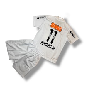 Neymar 11 Retro Santos kit for boys and girls age 3-13