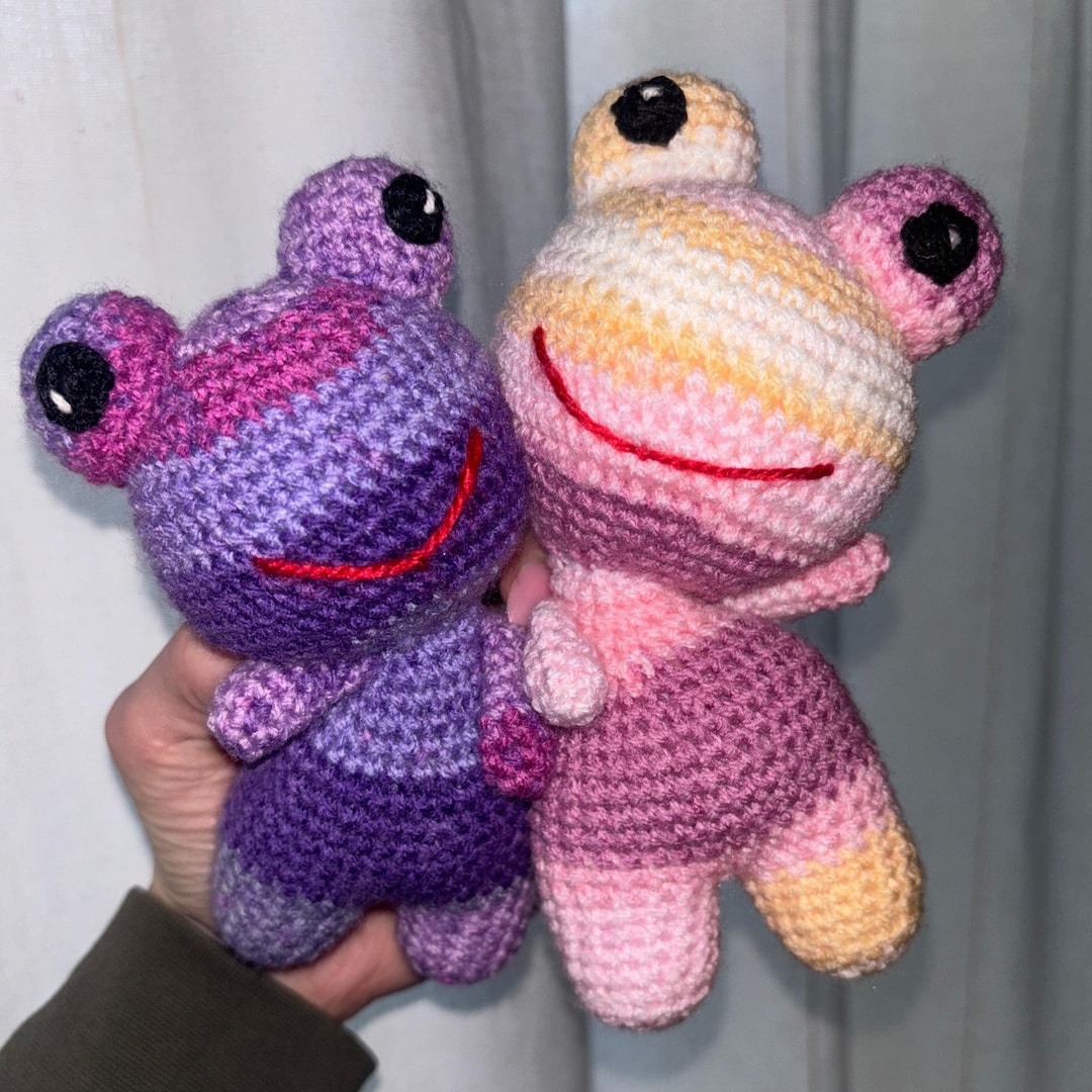 Frog Kirbie Plushie Crochet Flower Bouquet main image 1
