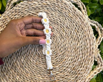 Macrame Flower Wristlet Keychain | Keyring Holder Gift for Moms - Stocking Stuffer | Macrame Wristlet Keychain Gift for Her | Teacher Gift