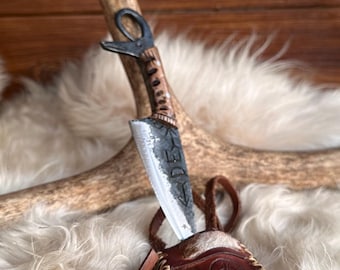 Hand Forged Carbon Steel Neck Knife: Gazelle Leather Sheath
