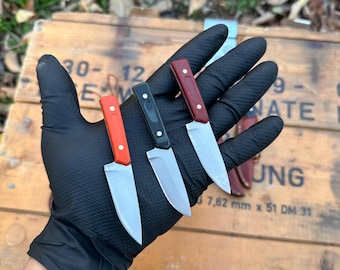 Kniv med G10-handtag och handgjord läderslida, Bushcraft-, överlevnads-, EDC-kniv